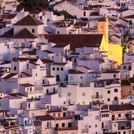 Julio Romero Villa Nerja